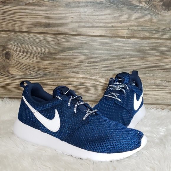 nike roshe one blue